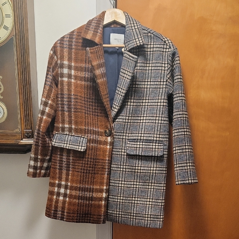 Zara Dual-Tone Plaid Blazer in Brown and Gray